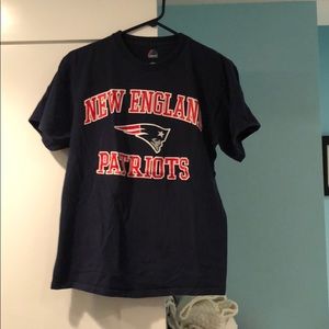 LAST CHANCE! DONATING SOON! Patriots T-Shirt Size M